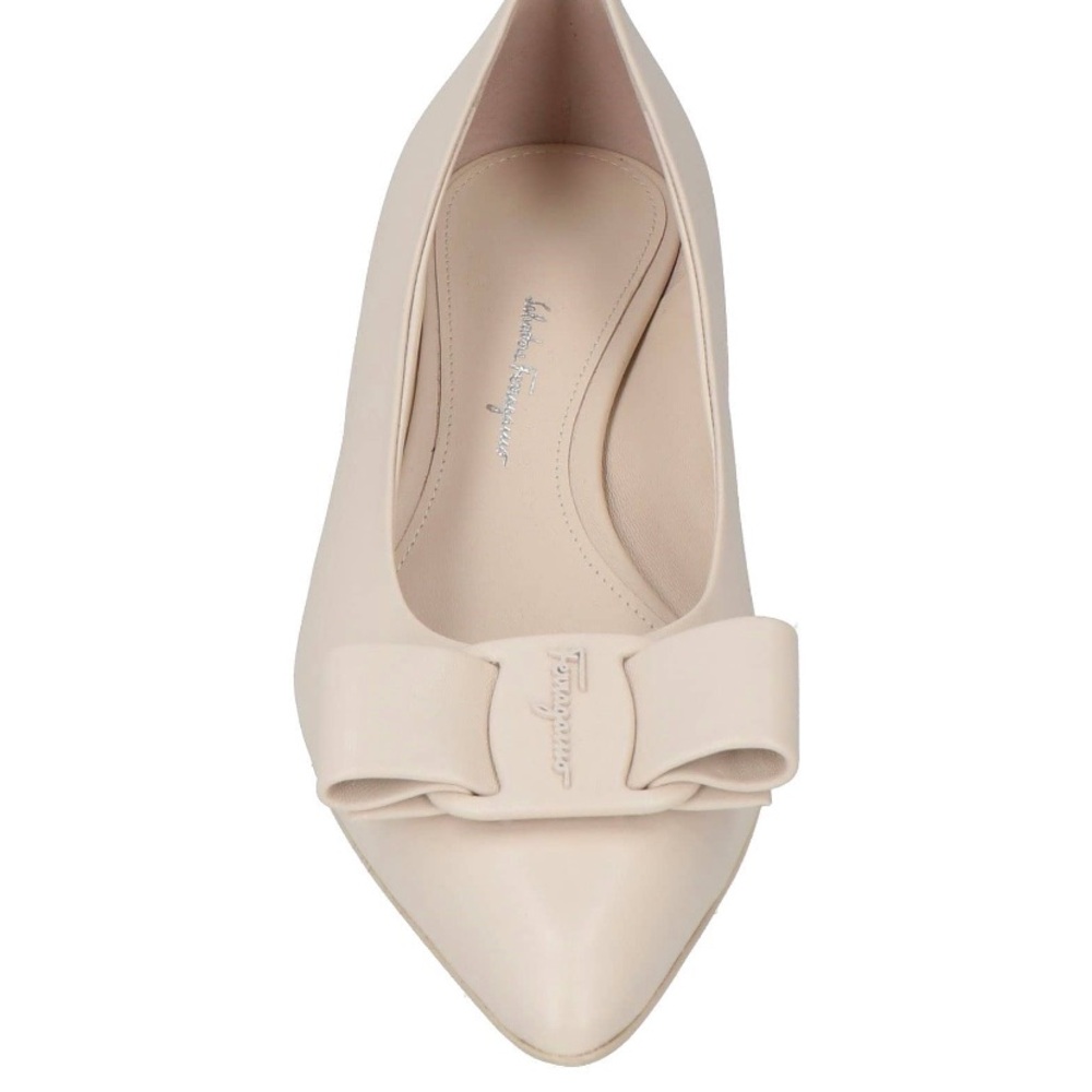 Salvatore Ferragamo Women's Beige Bow Heels